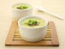 芦笋牛奶鸡蛋羹